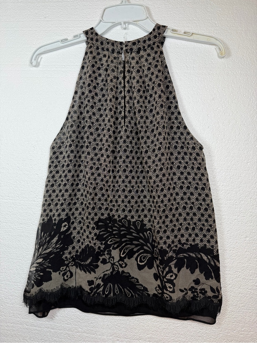 Diane Von Furstenberg Parvati print silk lace  top size 4